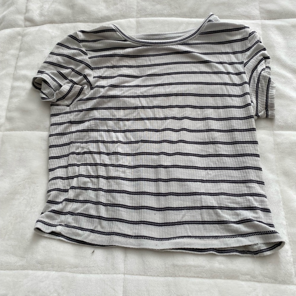 american eagle stripped tee